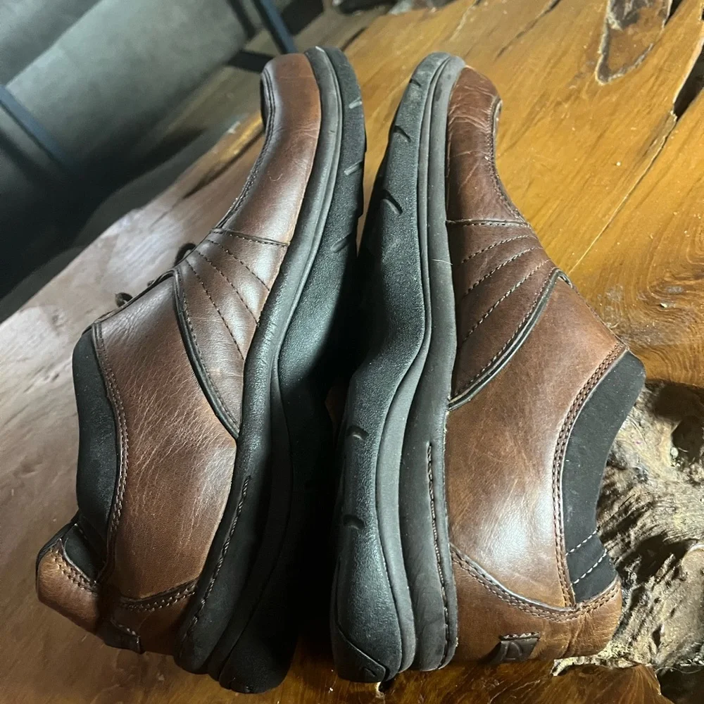 Men’s Clarks Travel Trek Brown Leather Shoes Size 12W